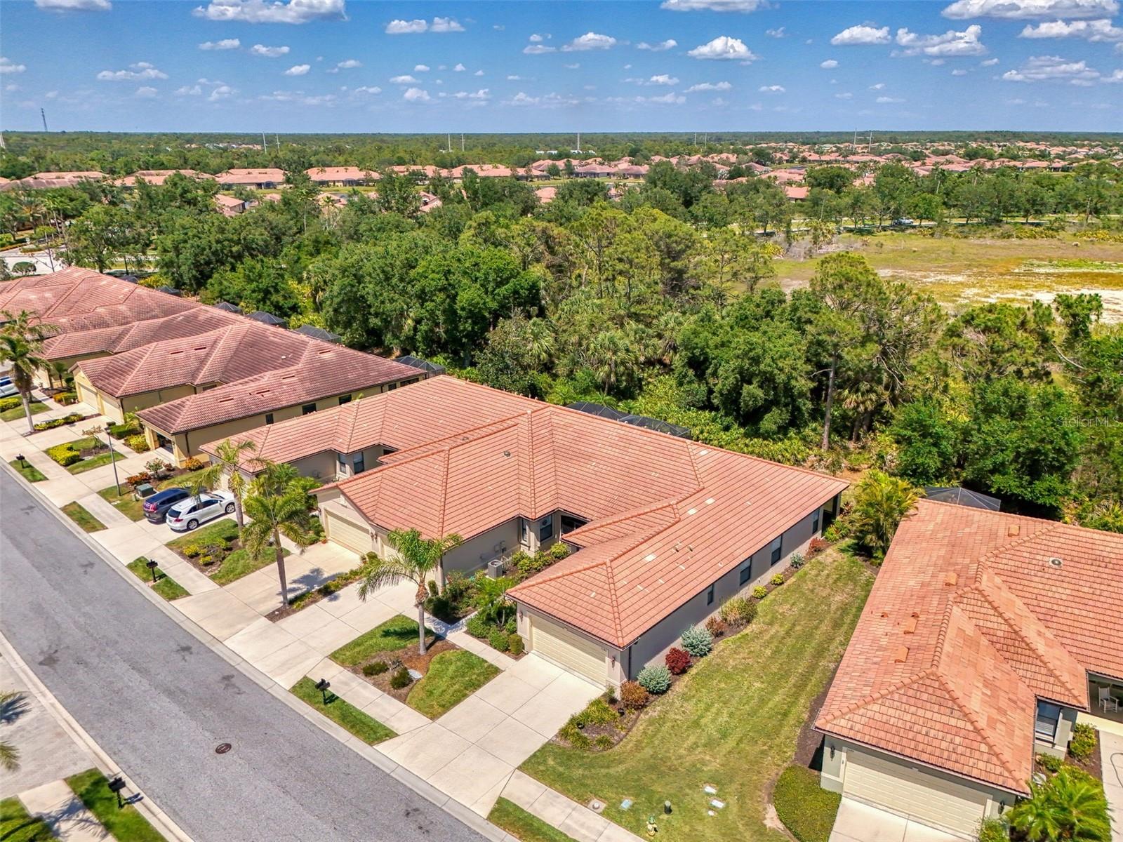 Image 46 of 75 For 11186 Batello Drive