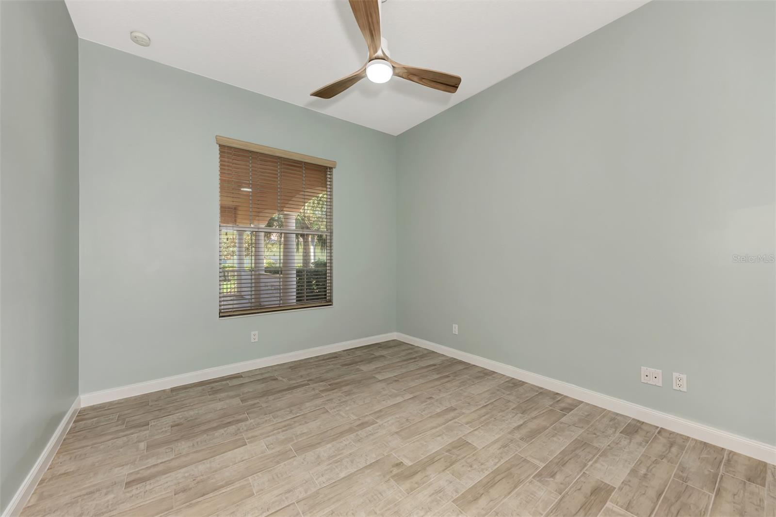 Image 48 of 72 For 13465 Bastiano Street