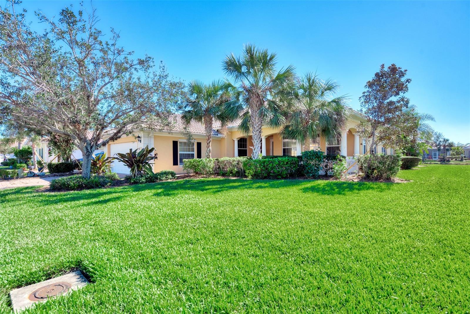 Image 6 of 72 For 13465 Bastiano Street