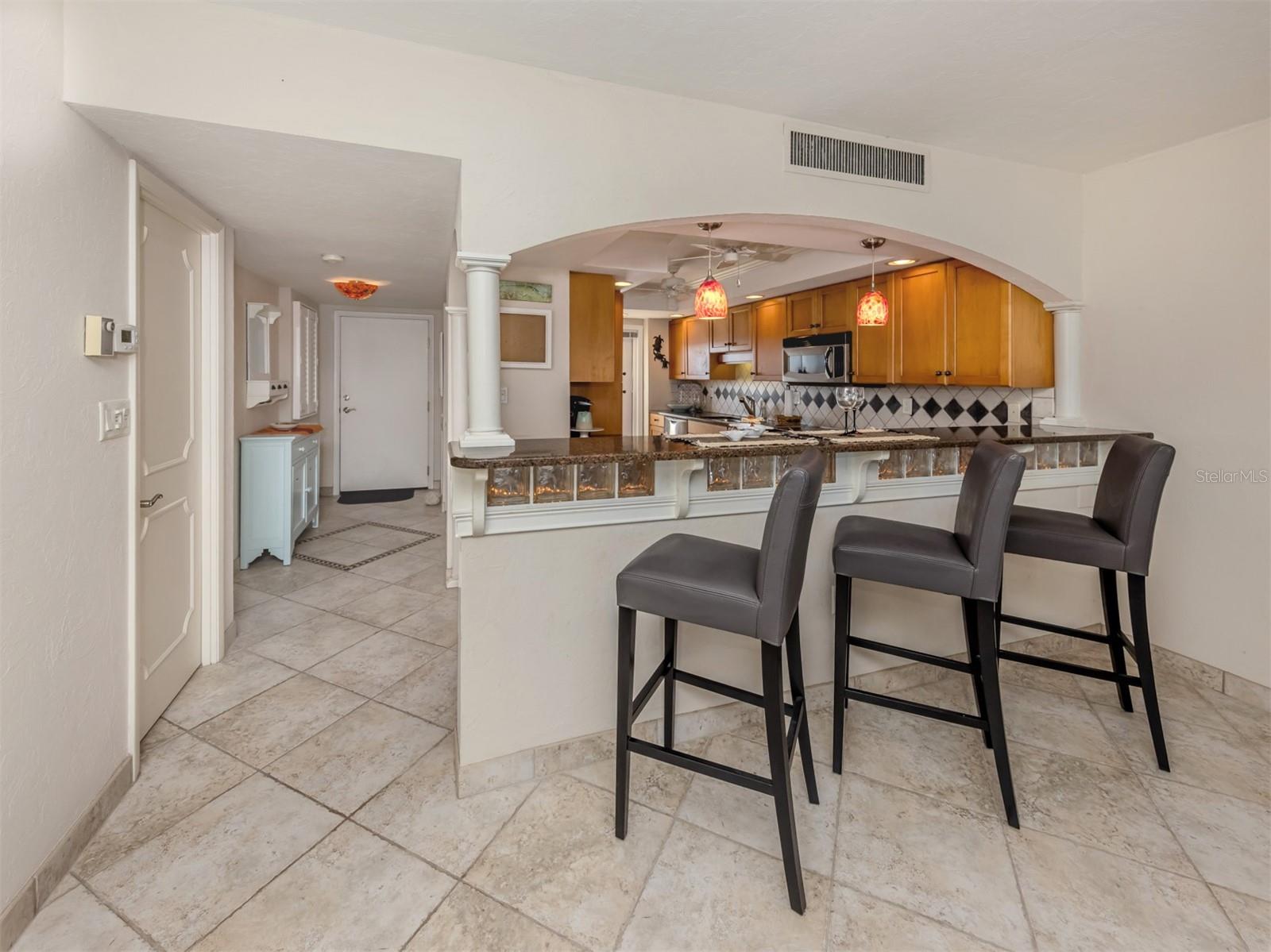 Image 16 of 68 For 1150 Tarpon Center Drive 3g 307