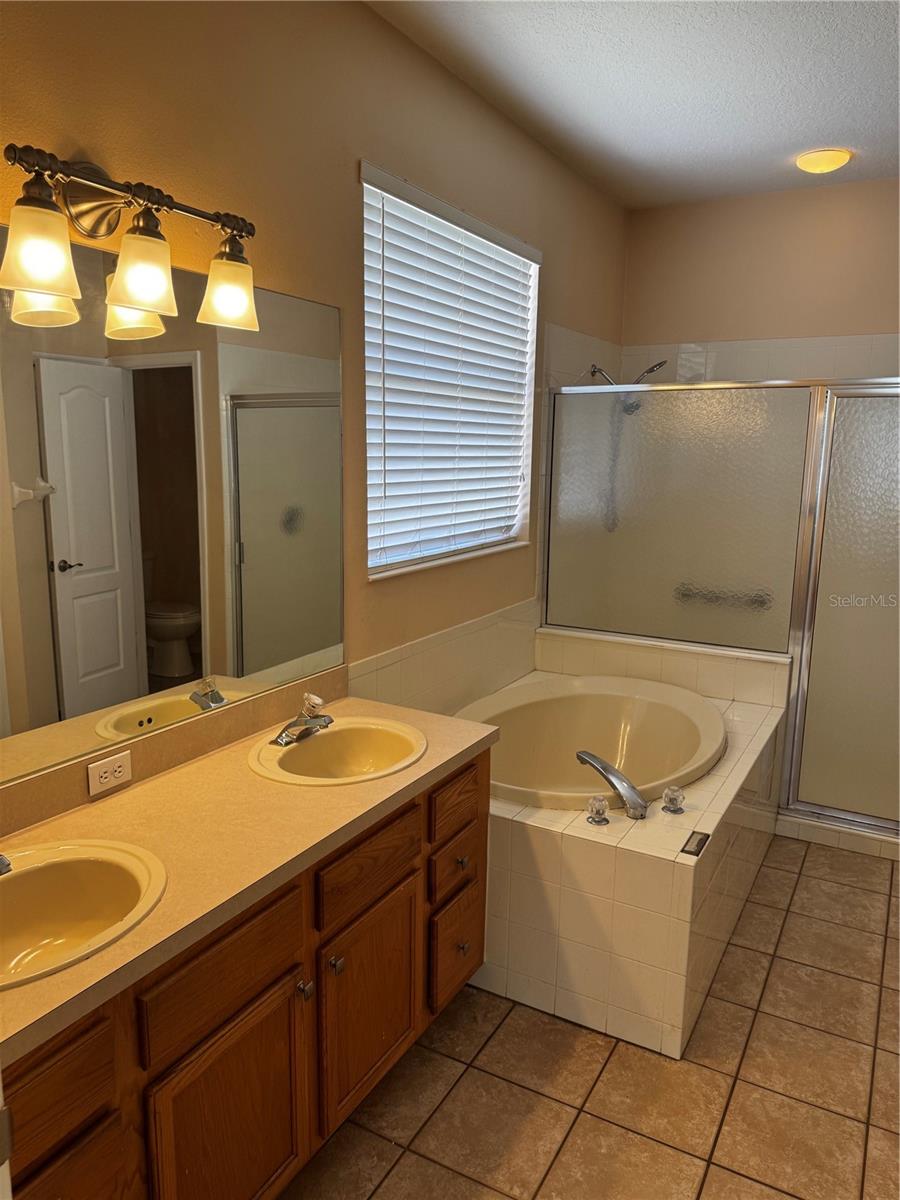 Image 13 of 15 For 3127 38th Terrace E