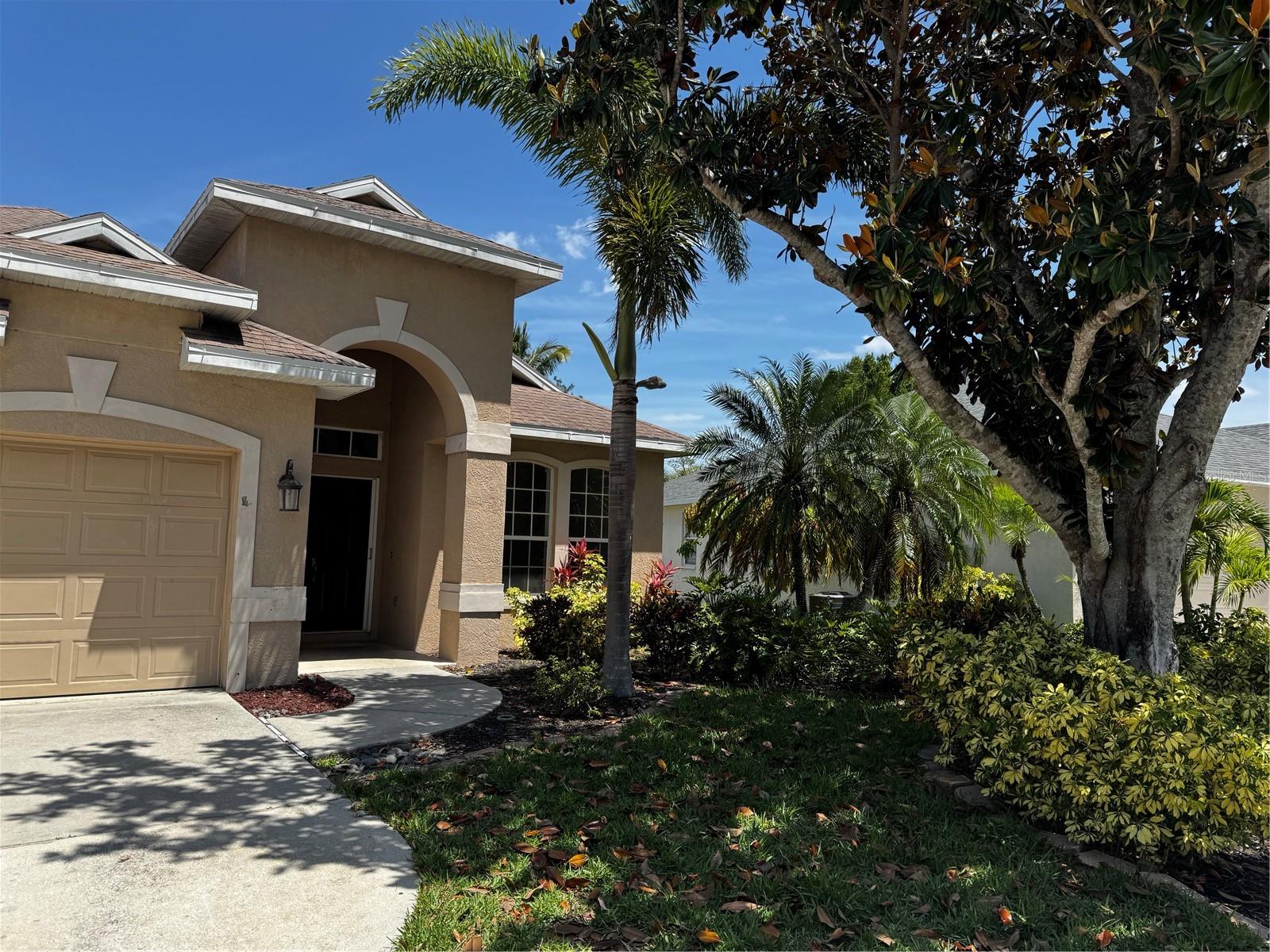 Image 2 of 15 For 3127 38th Terrace E