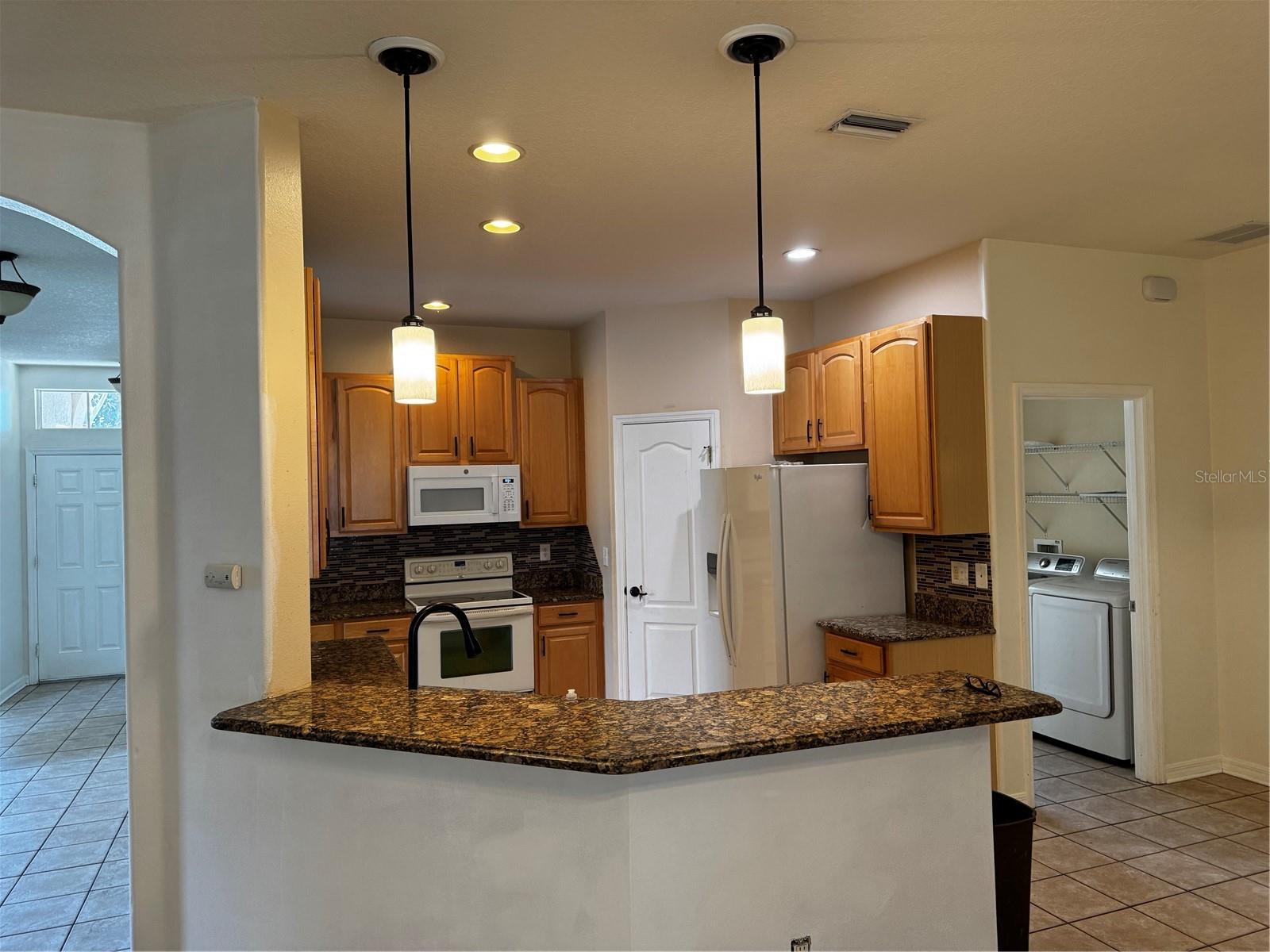 Image 4 of 15 For 3127 38th Terrace E