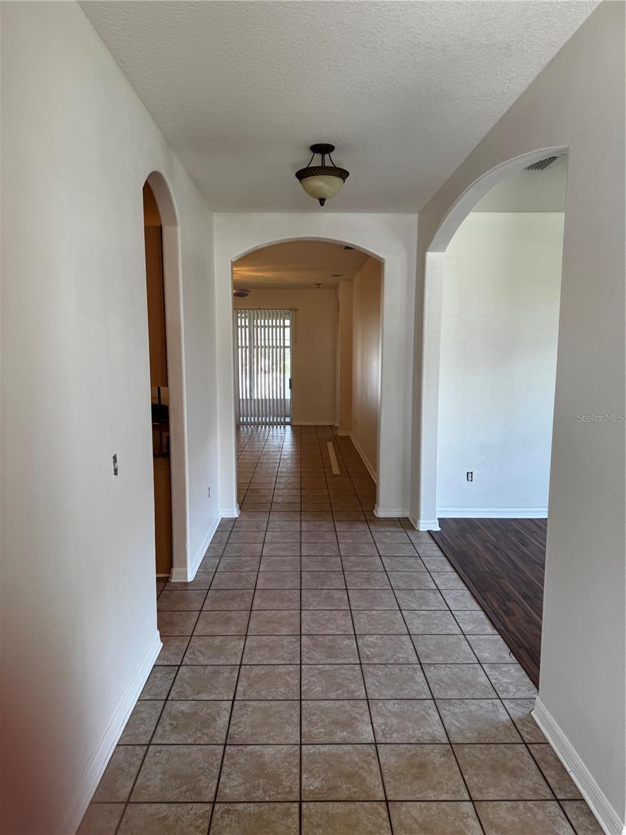 Image 6 of 15 For 3127 38th Terrace E