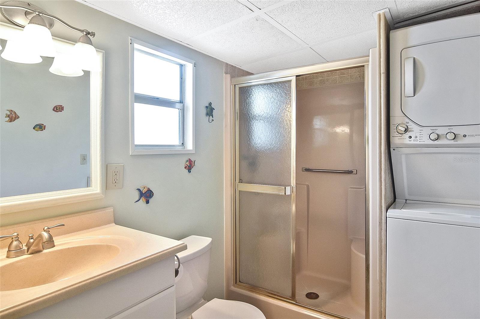 Image 18 of 46 For 6451 Keena Court