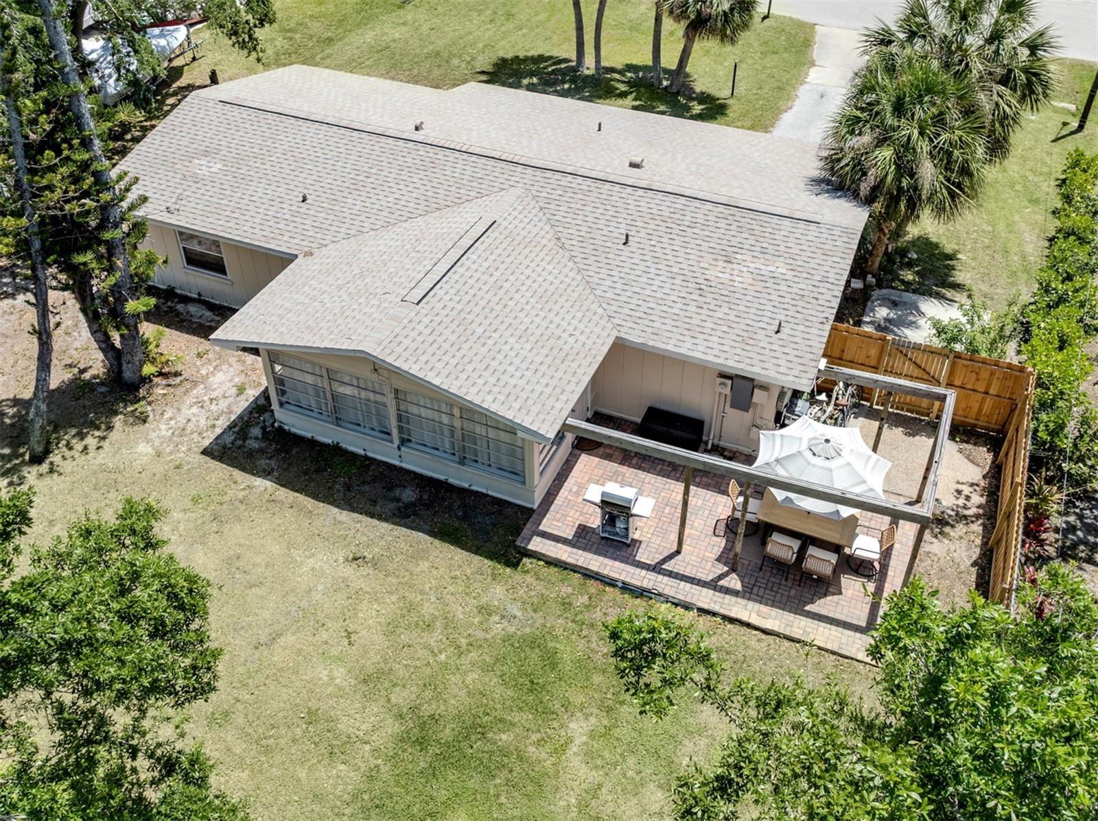 Image 14 of 50 For 929 Cypress Avenue