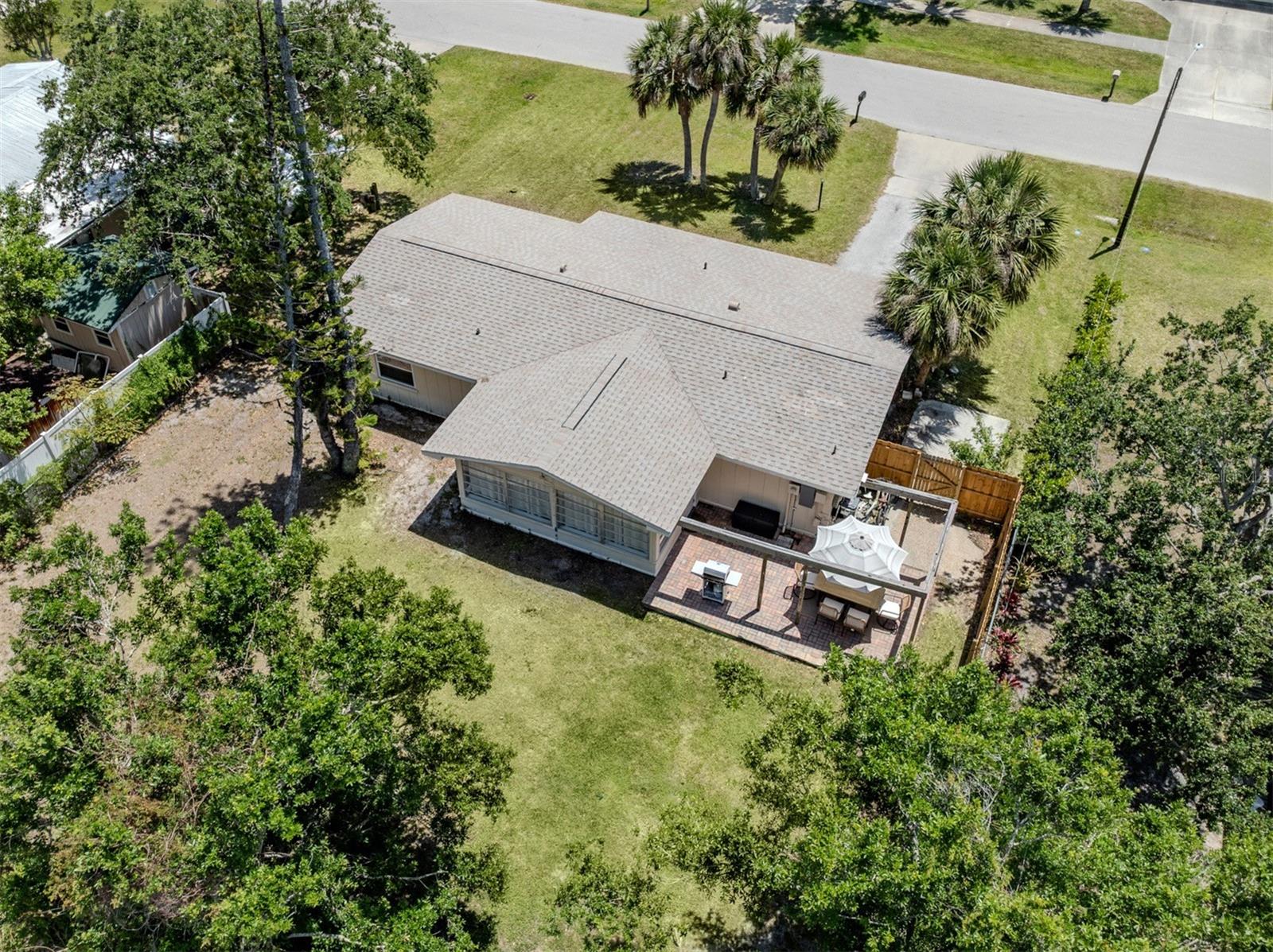Image 26 of 50 For 929 Cypress Avenue