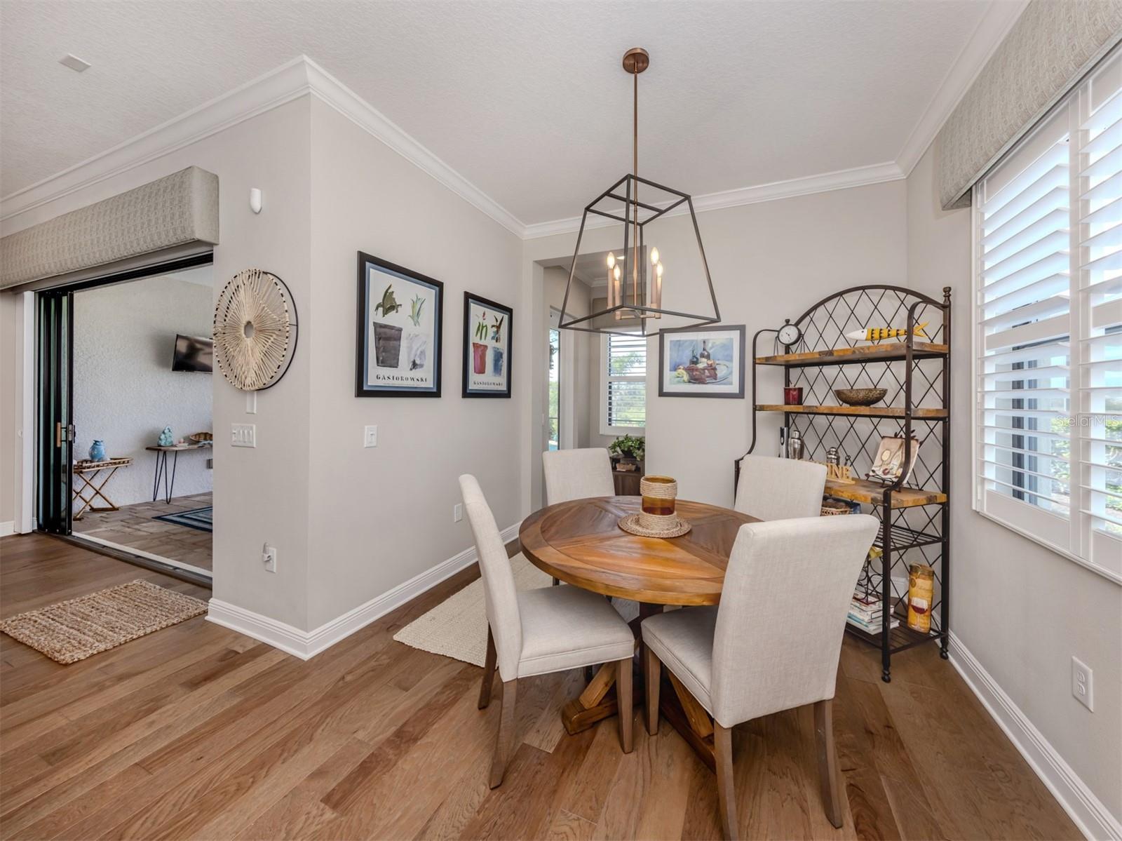 Image 13 of 60 For 10973 Trevino Street