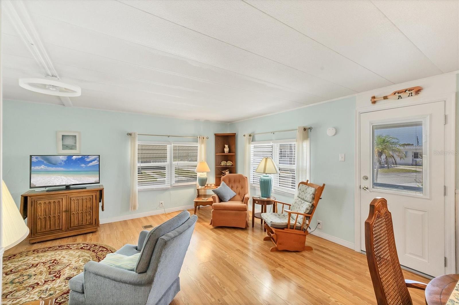 Image 5 of 48 For 1891 Englewood Road 165