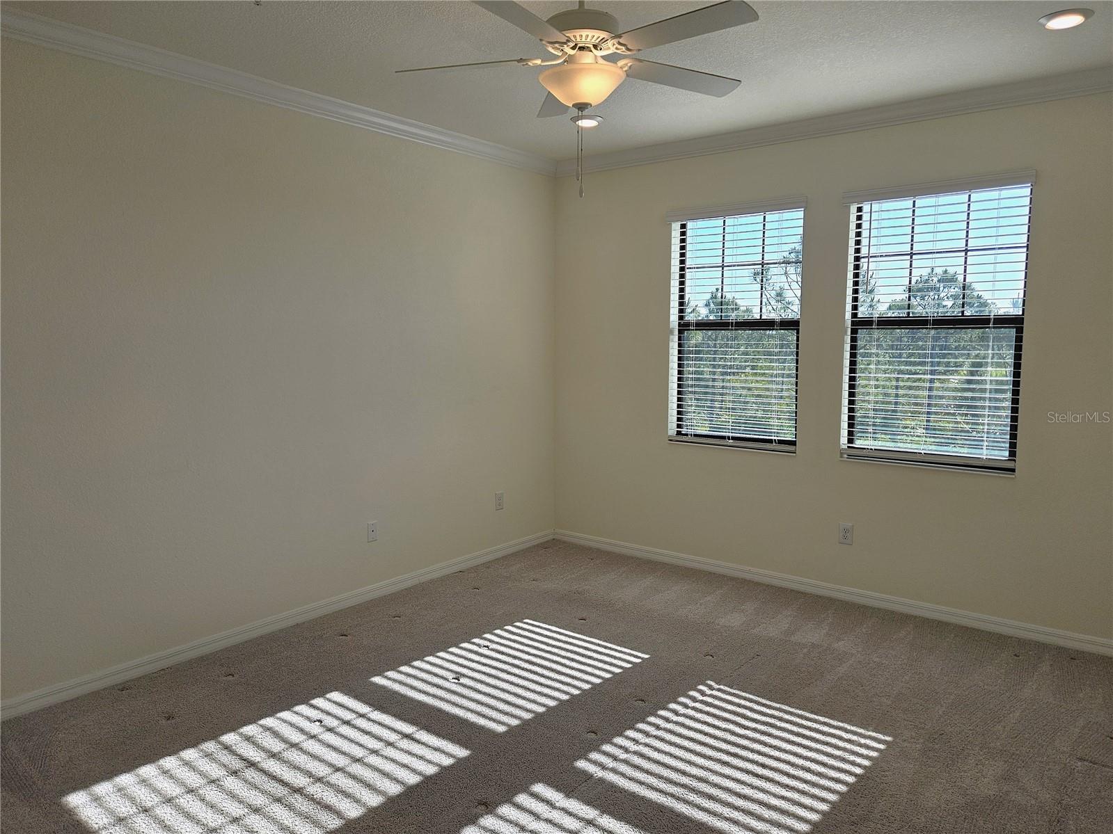 Image 14 of 38 For 10039 Crooked Creek Drive 203