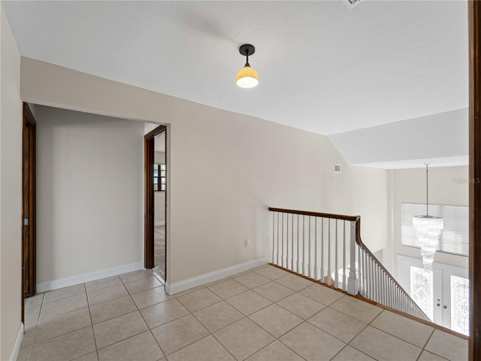 Image 49 of 72 For 318 Oakwood Circle