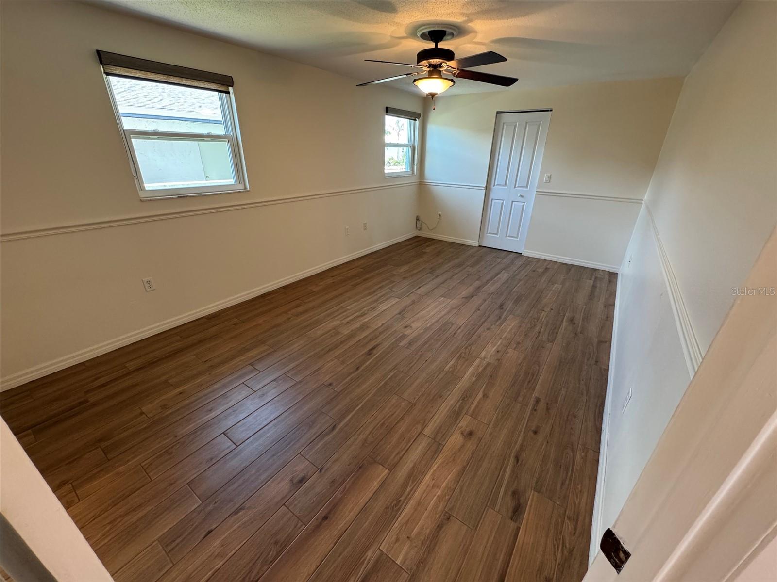 Image 11 of 38 For 1238 Waterside Lane