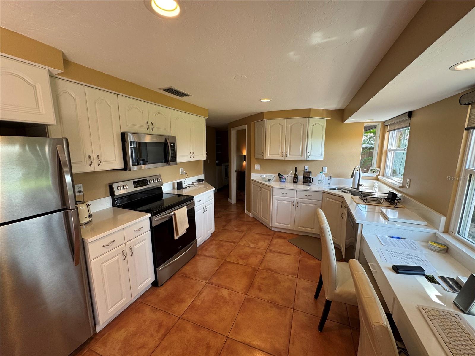 Image 6 of 38 For 1238 Waterside Lane