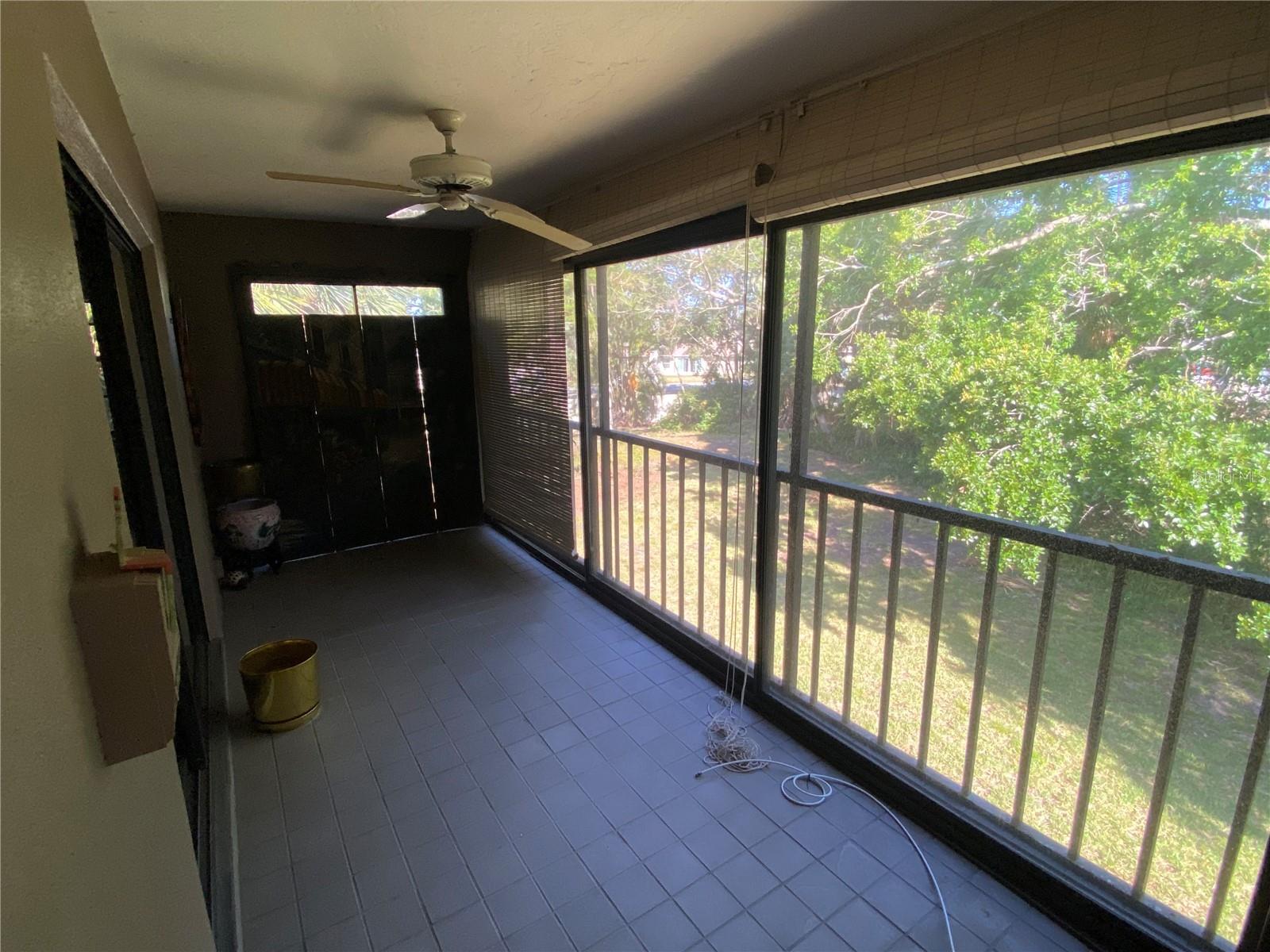Image 6 of 29 For 7560 Fairway Woods Drive 305