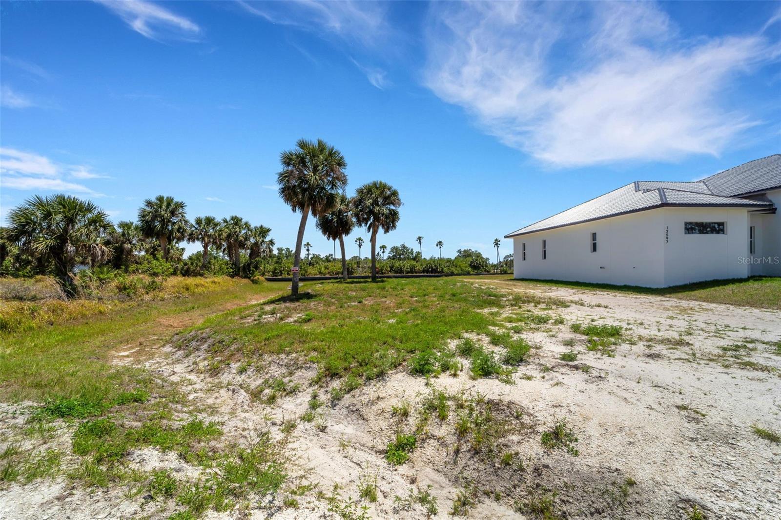 Image 11 of 38 For 13005 Irwin Drive