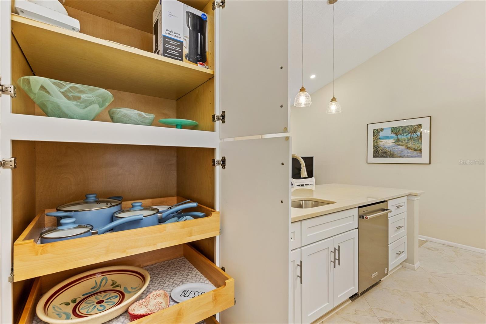 Image 21 of 66 For 1025 Capri Isles Boulevard 18