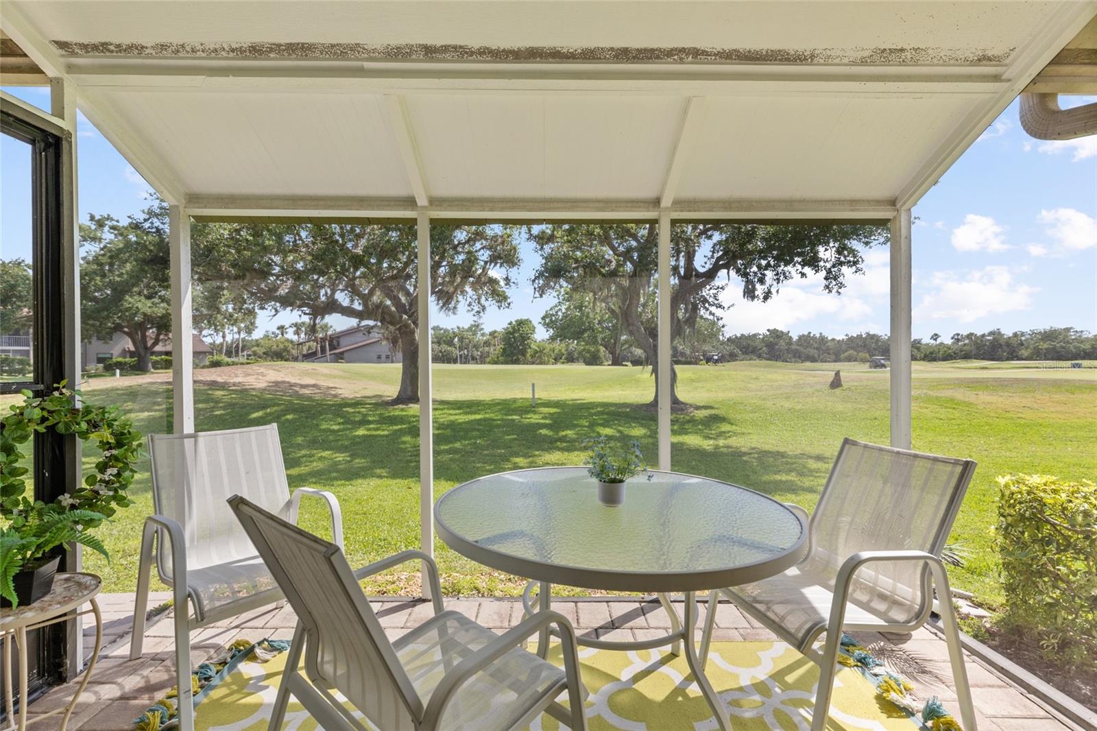 Image 24 of 66 For 1025 Capri Isles Boulevard 18