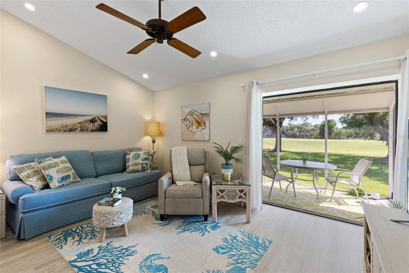 Image 3 of 66 For 1025 Capri Isles Boulevard 18