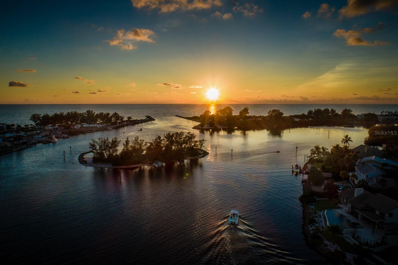 Image 53 of 66 For 1025 Capri Isles Boulevard 18