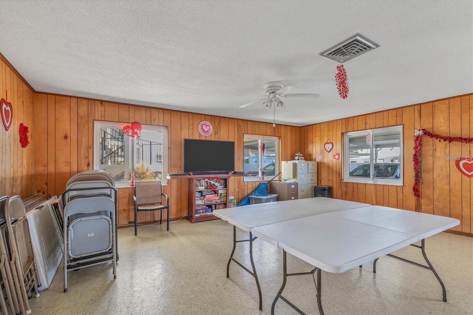 Image 35 of 38 For 708 Tamiami Trail S 319
