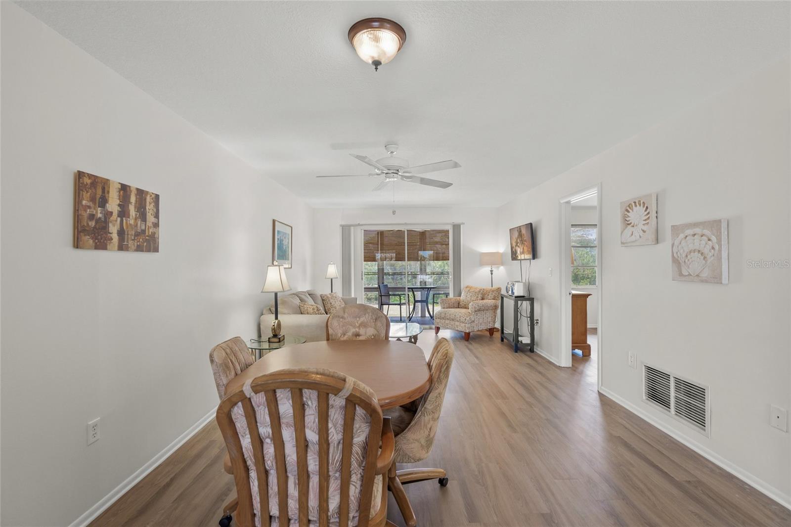 Image 6 of 38 For 708 Tamiami Trail S 319