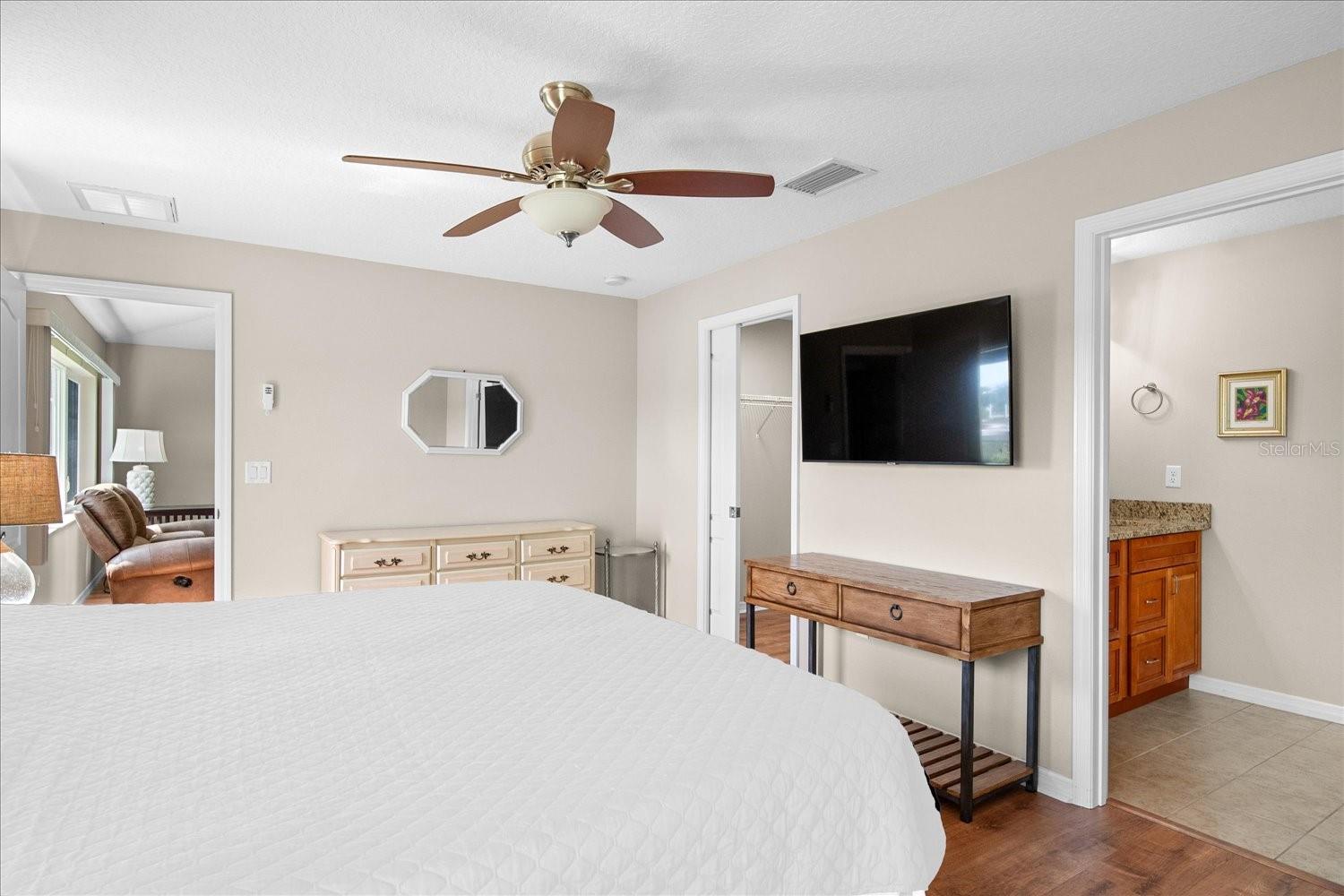 Image 15 of 42 For 126 Woodside Drive
