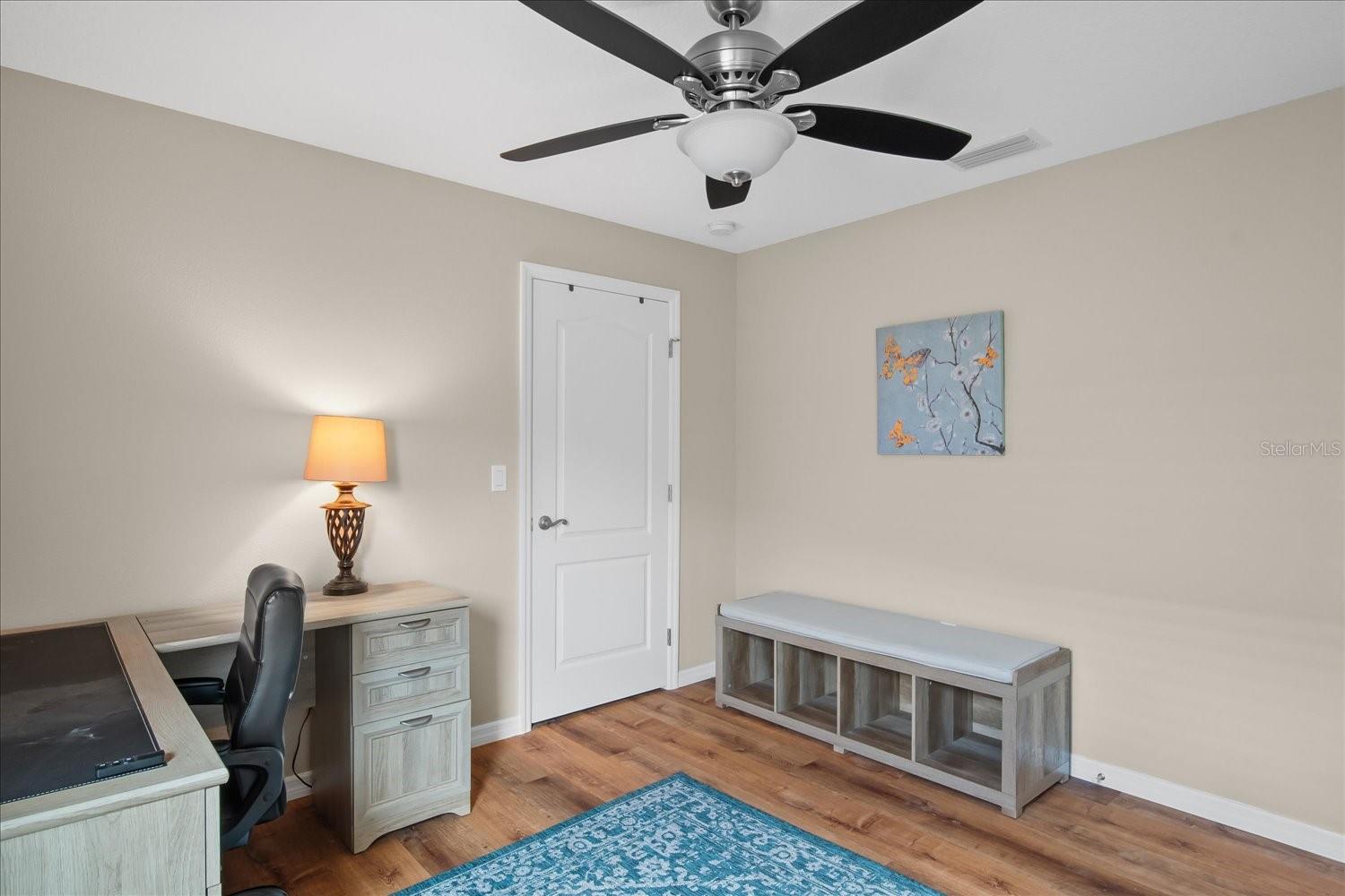 Image 20 of 42 For 126 Woodside Drive
