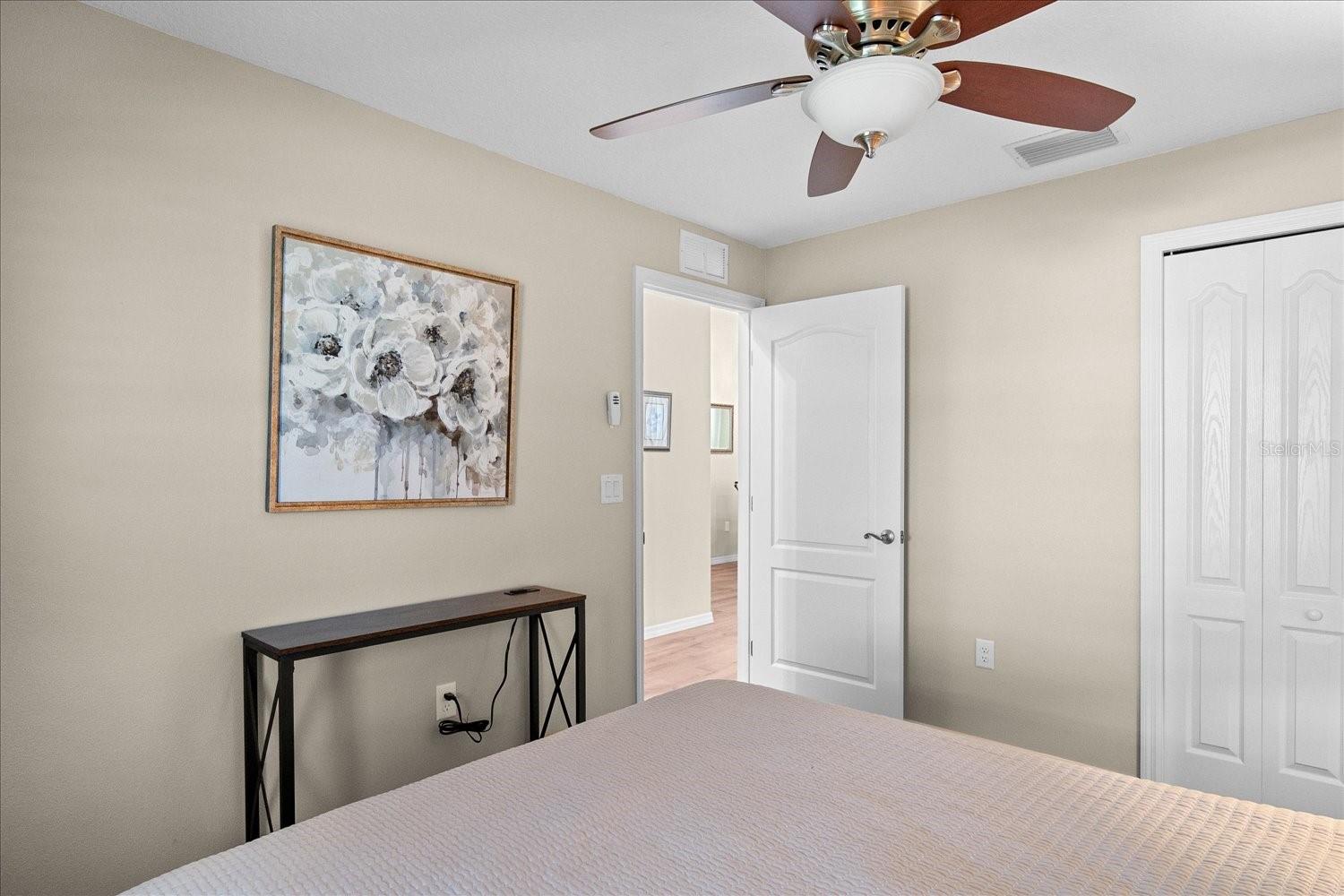 Image 23 of 42 For 126 Woodside Drive