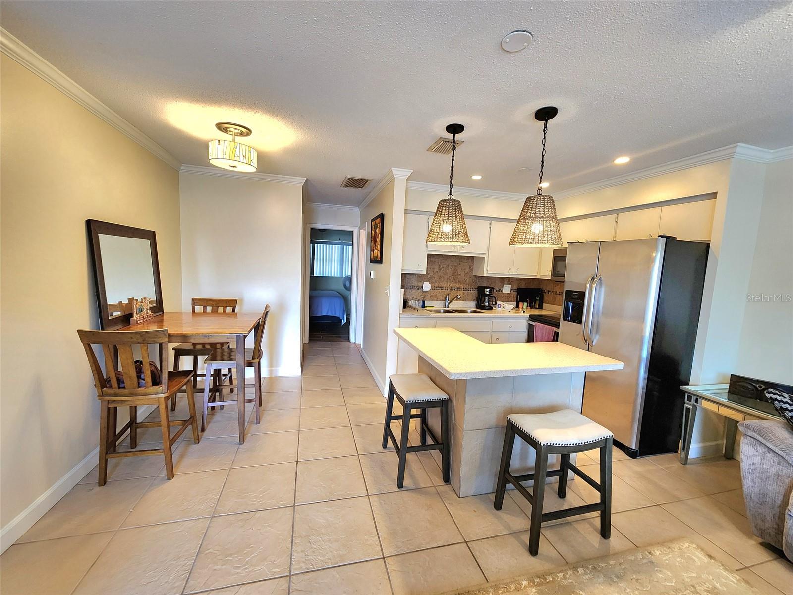 Image 3 of 24 For 525 Manatee Court 13
