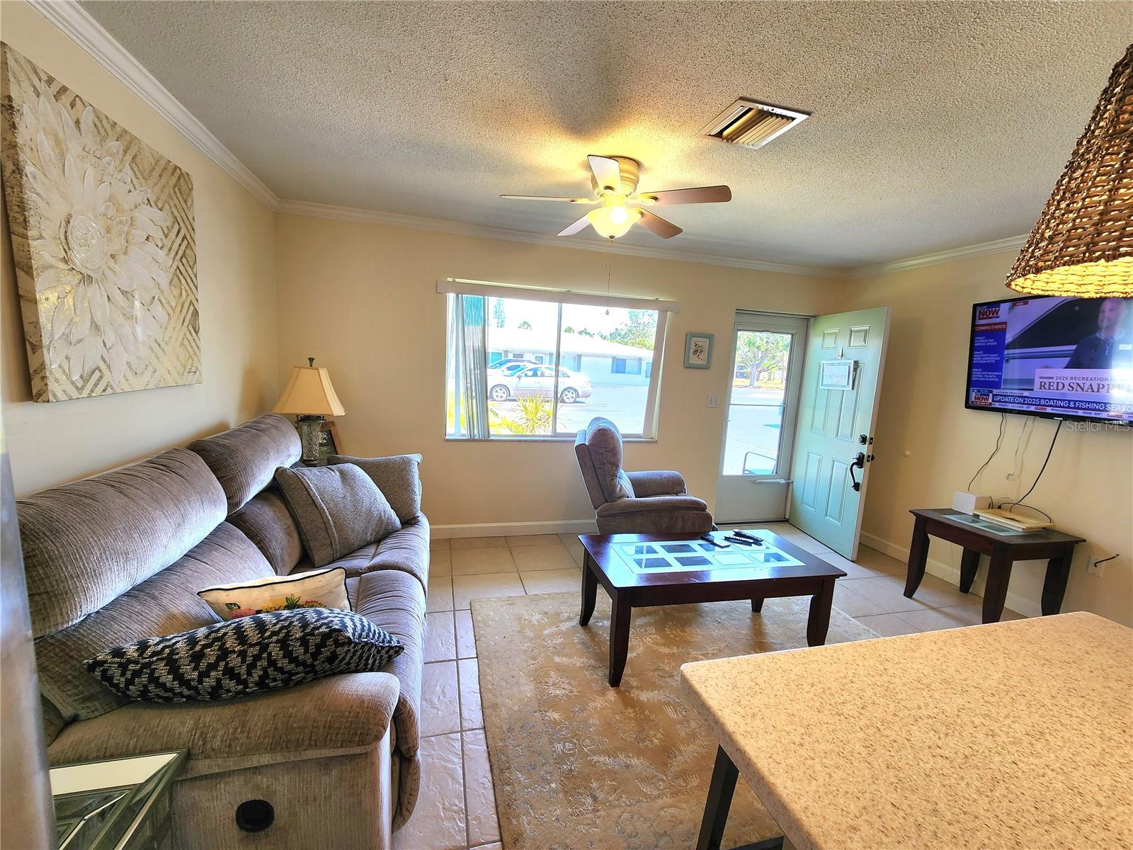 Image 6 of 24 For 525 Manatee Court 13