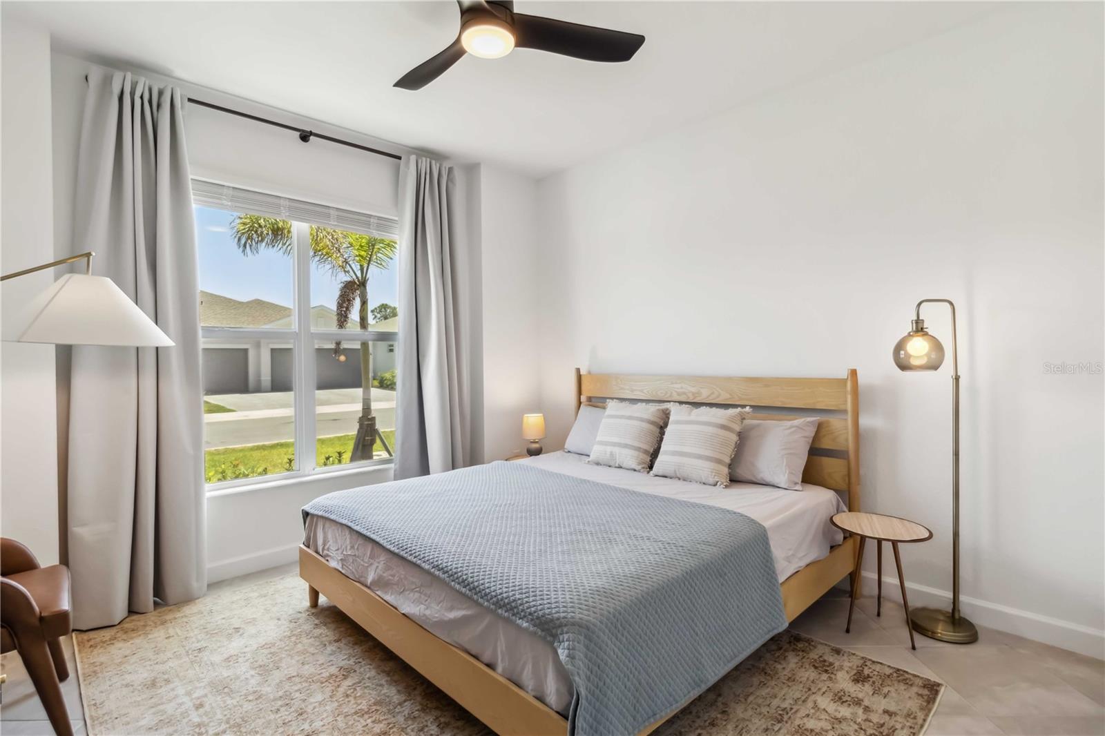 Image 33 of 60 For 8529 Saint Kitts Circle