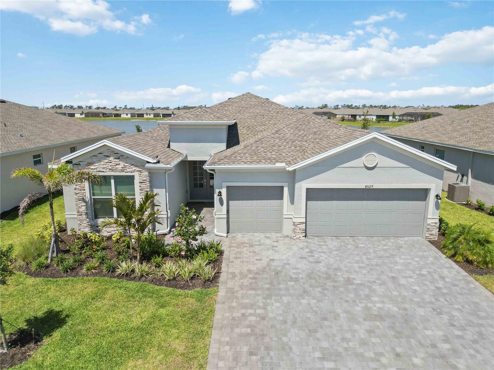 Image 48 of 60 For 8529 Saint Kitts Circle