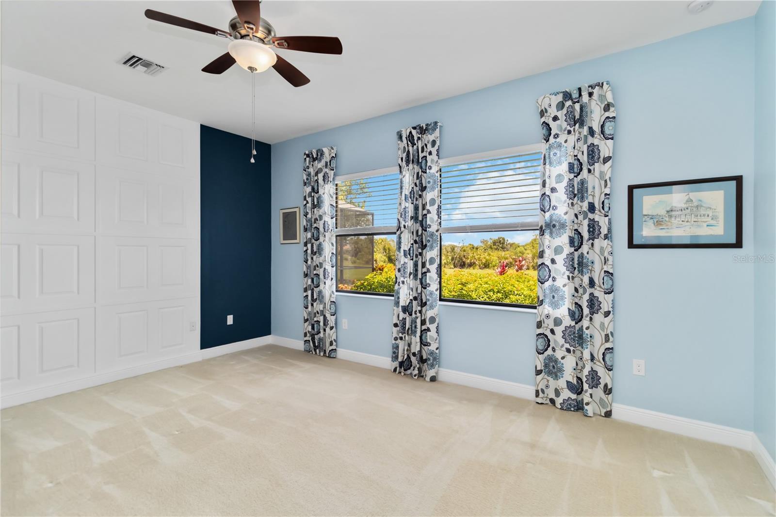 Image 16 of 74 For 10618 Corkwood Court