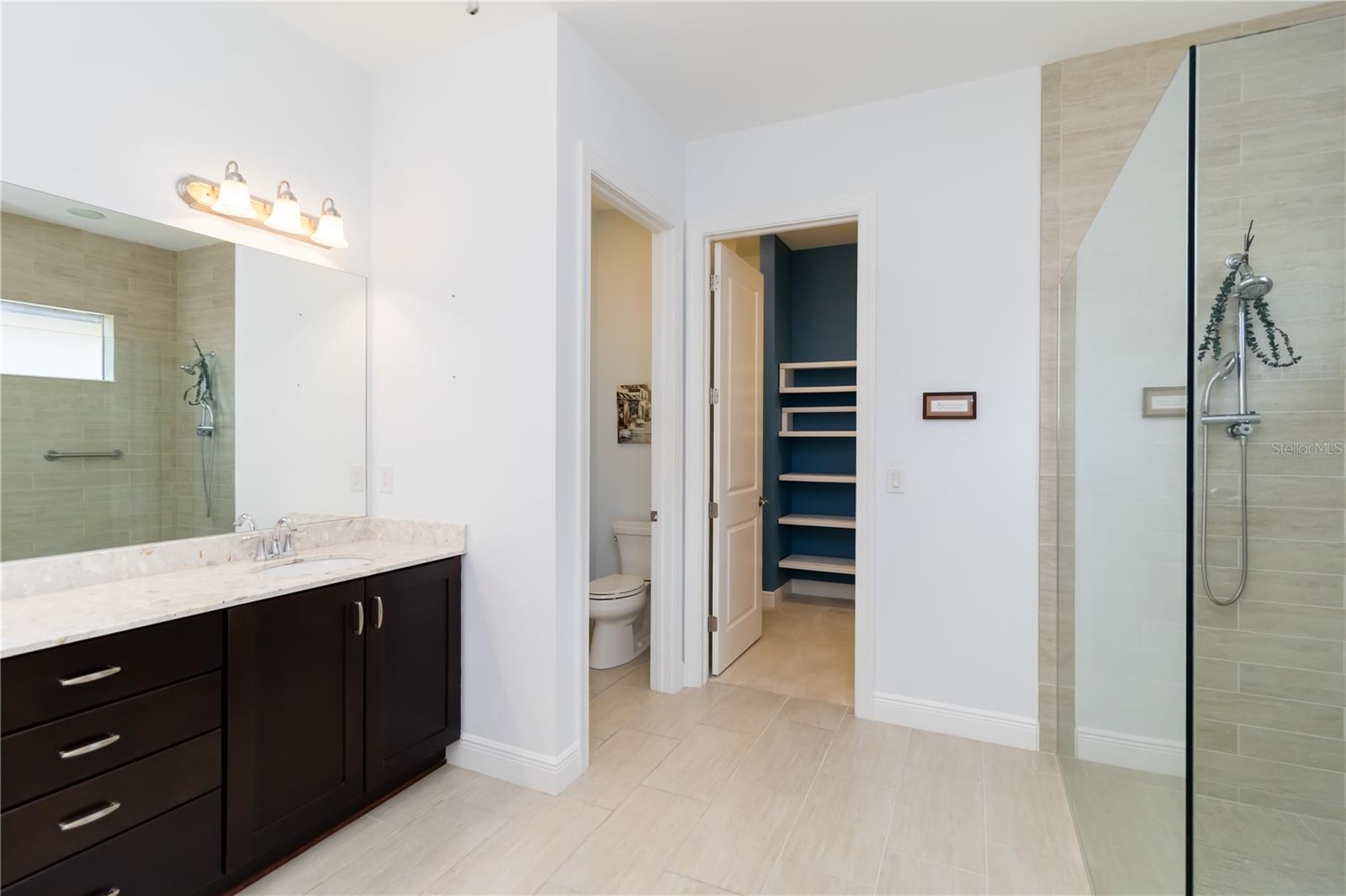 Image 20 of 74 For 10618 Corkwood Court