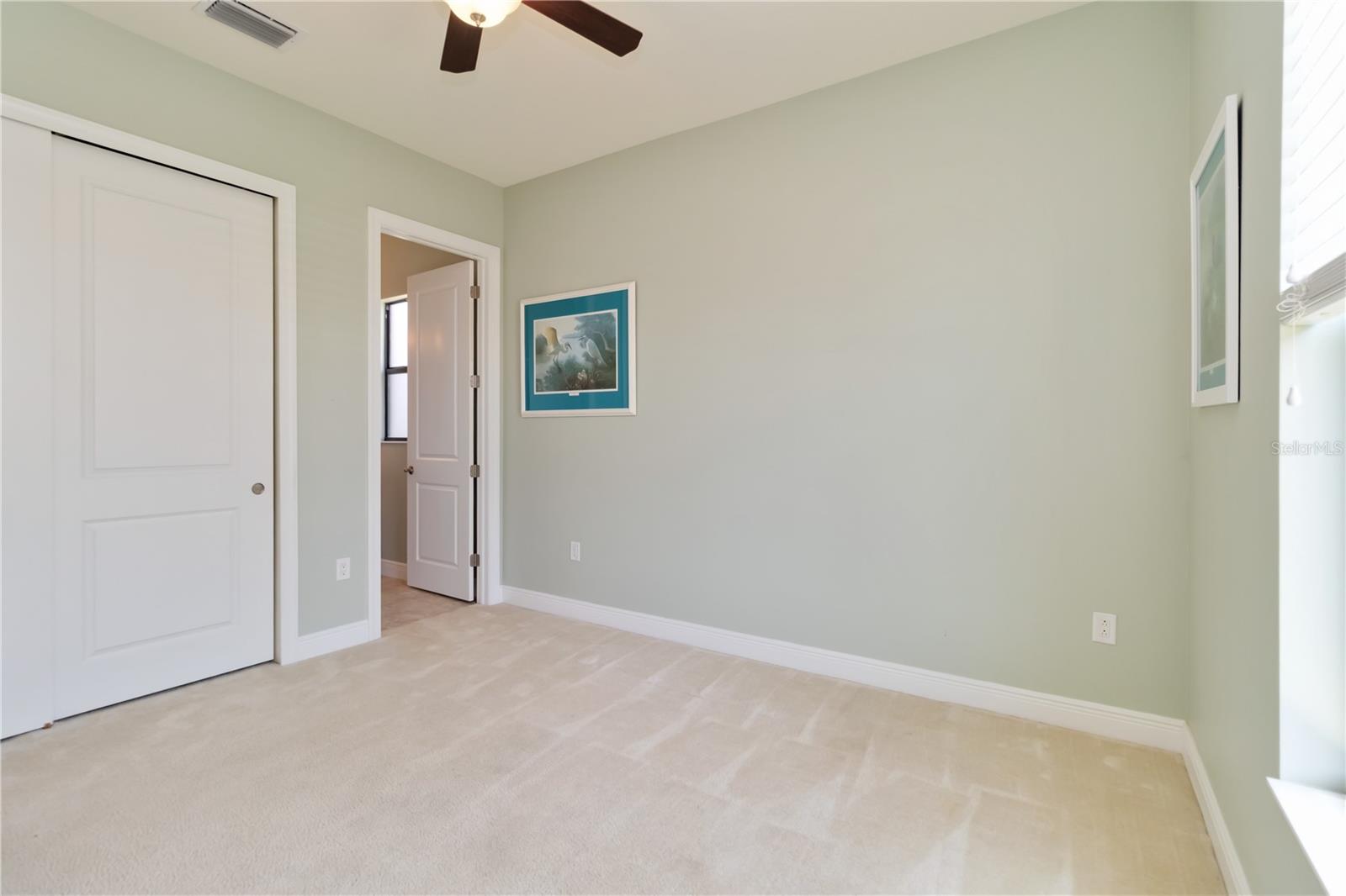 Image 28 of 74 For 10618 Corkwood Court