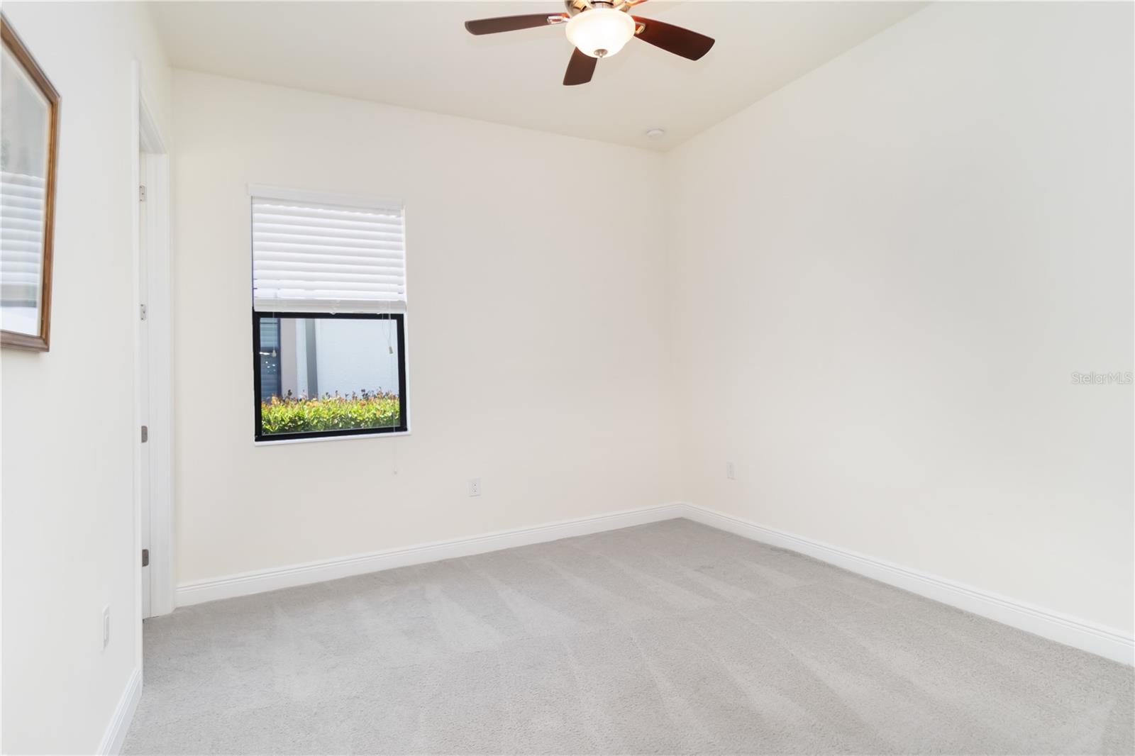 Image 30 of 74 For 10618 Corkwood Court