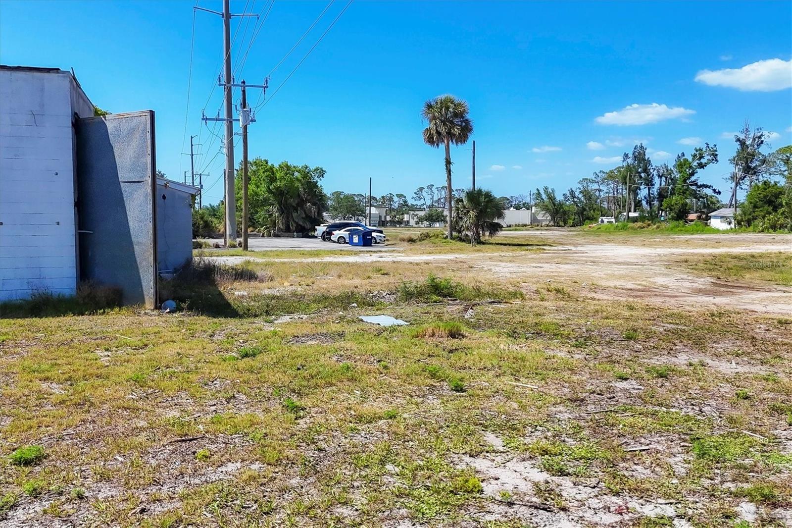 Image 15 of 45 For 2225 Tamiami Tr S