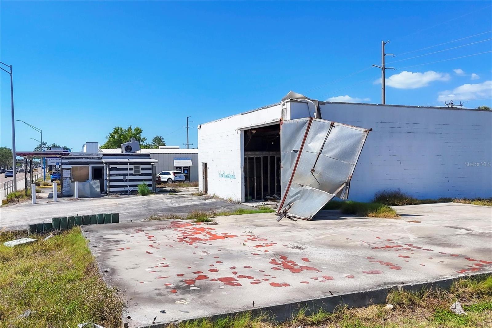 Image 22 of 45 For 2225 Tamiami Tr S