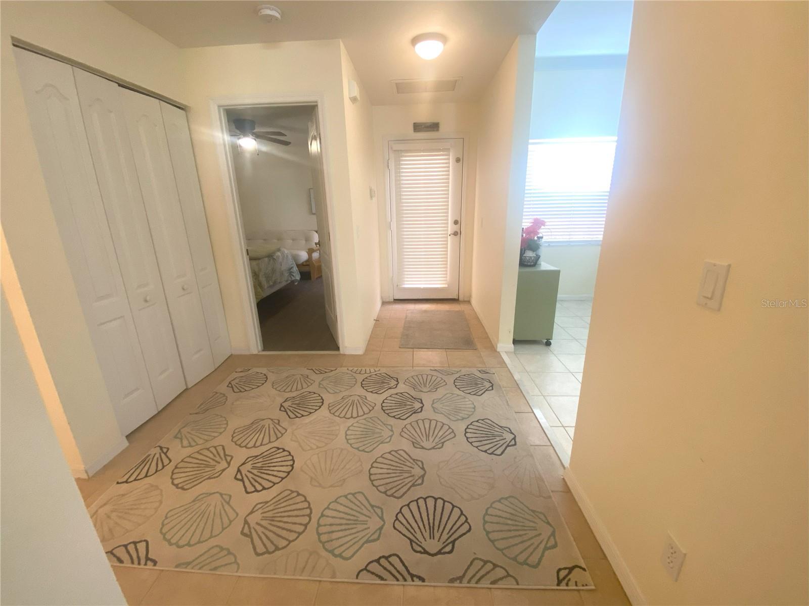 Image 4 of 25 For 801 Gondola Park Drive 801