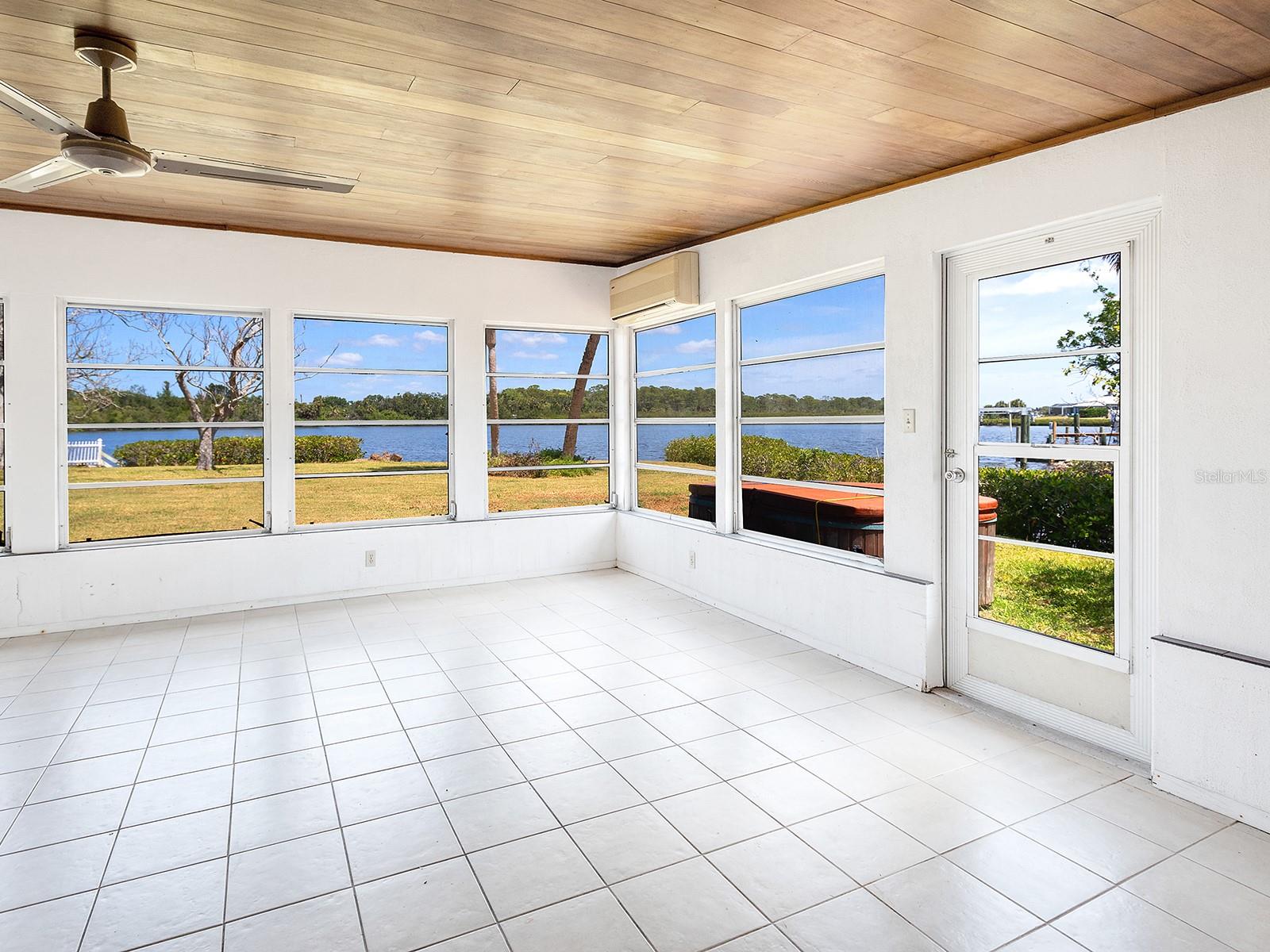 Image 10 of 20 For 214 Pompano Lane