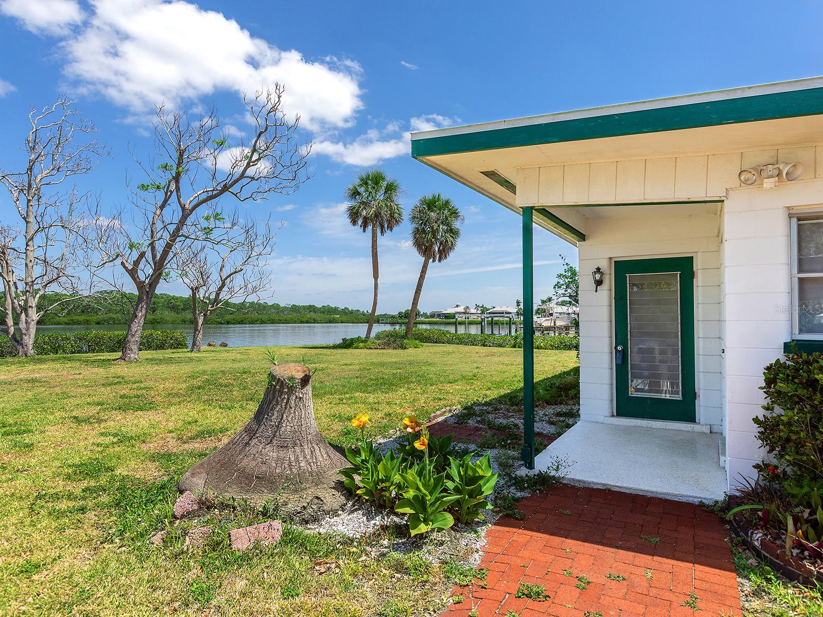 Image 9 of 20 For 214 Pompano Lane
