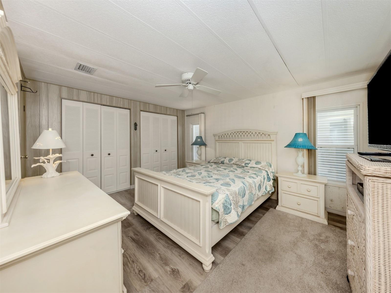 Image 24 of 59 For 798 Fairmount Drive
