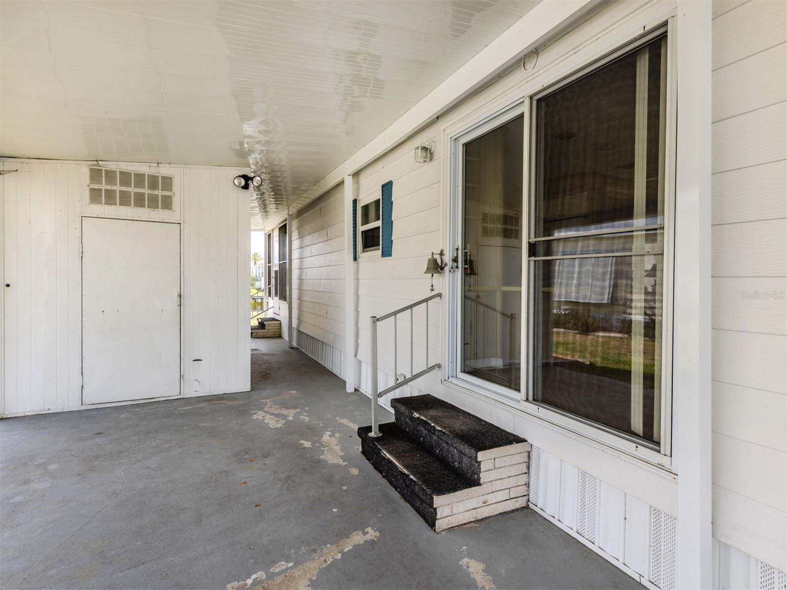Image 6 of 59 For 798 Fairmount Drive