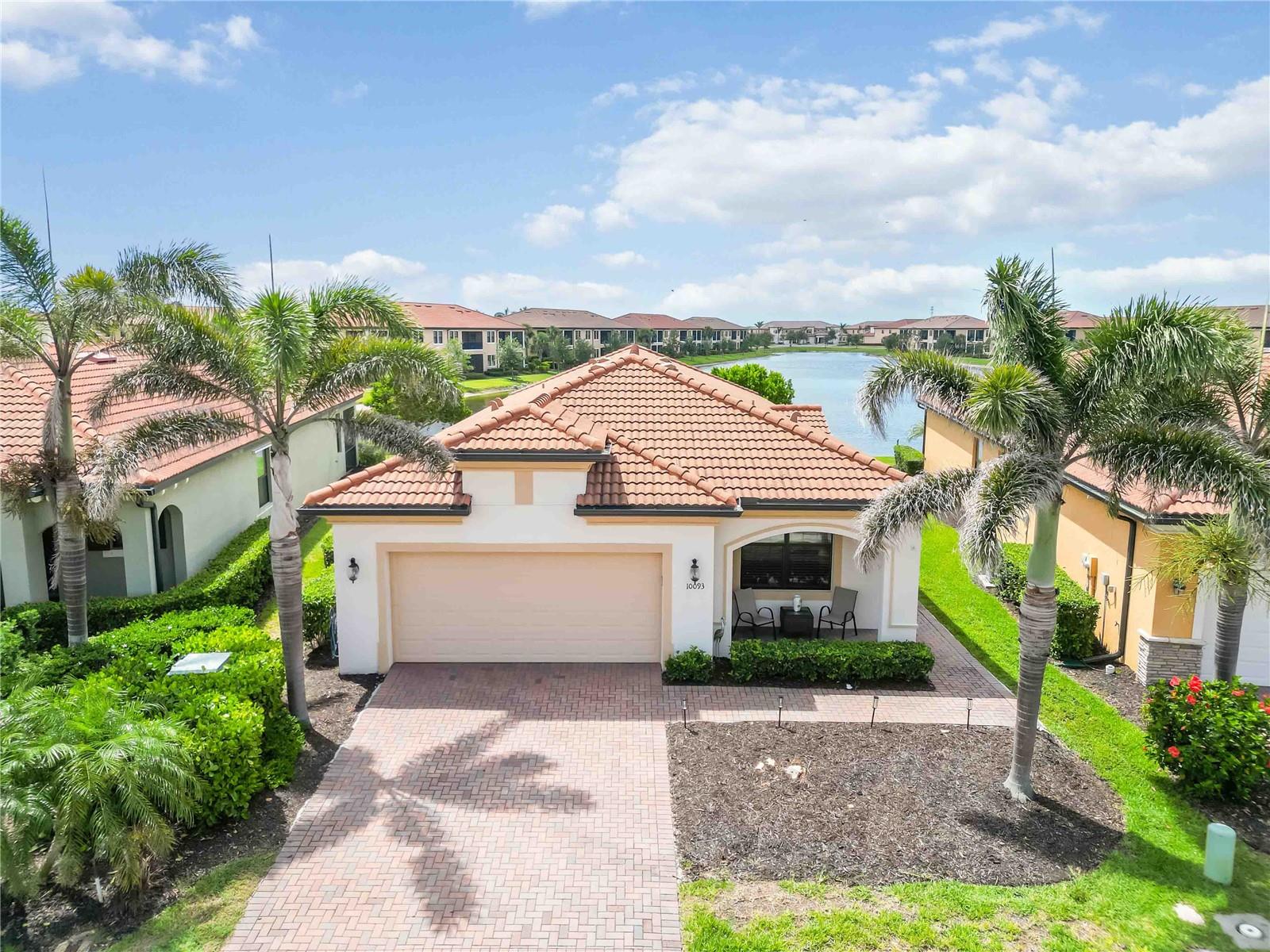 Details for 10093 Cozy Grove Drive, VENICE, FL 34293