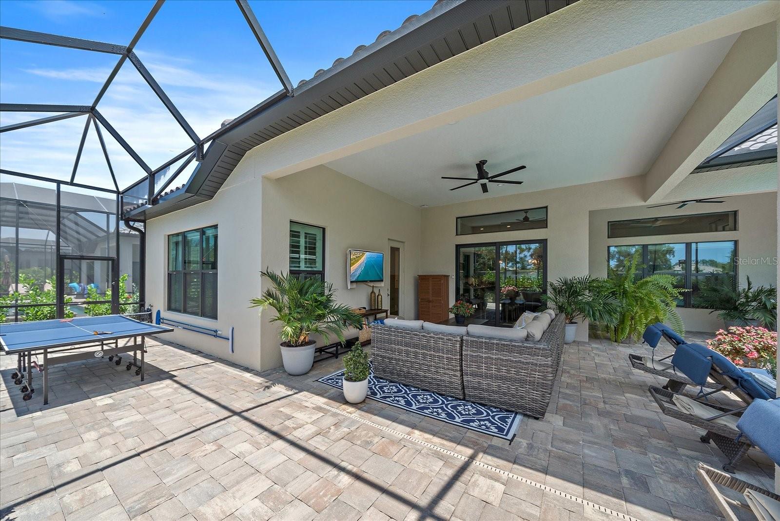 Image 17 of 38 For 284 Bocelli Dr.