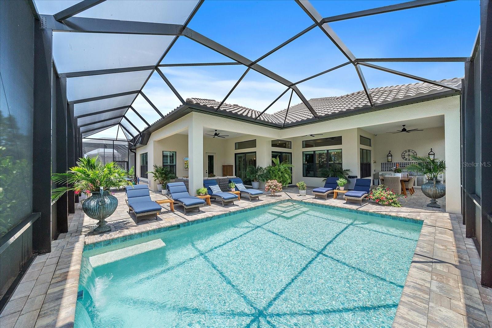 Image 32 of 38 For 284 Bocelli Dr.