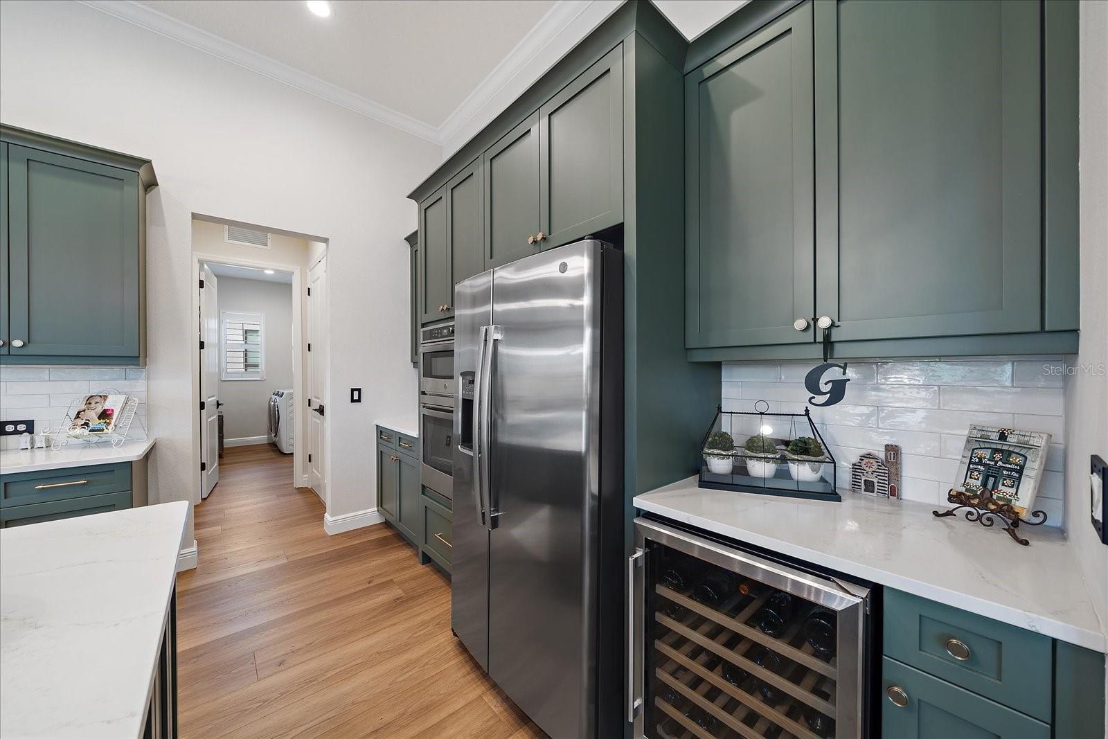 Image 5 of 38 For 284 Bocelli Dr.