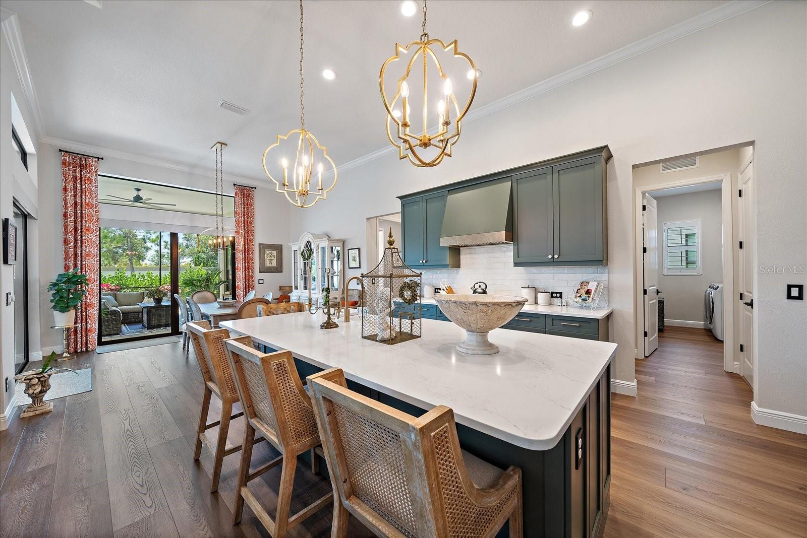 Image 6 of 38 For 284 Bocelli Dr.