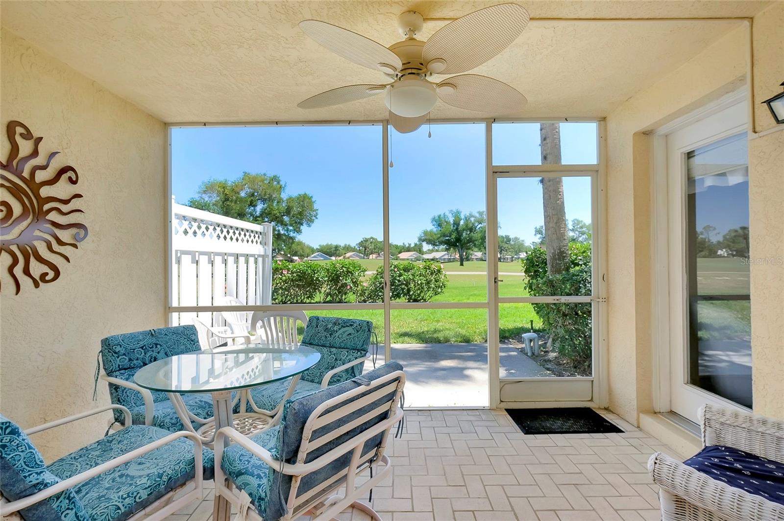 Image 15 of 53 For 1018 Wexford Boulevard 1018