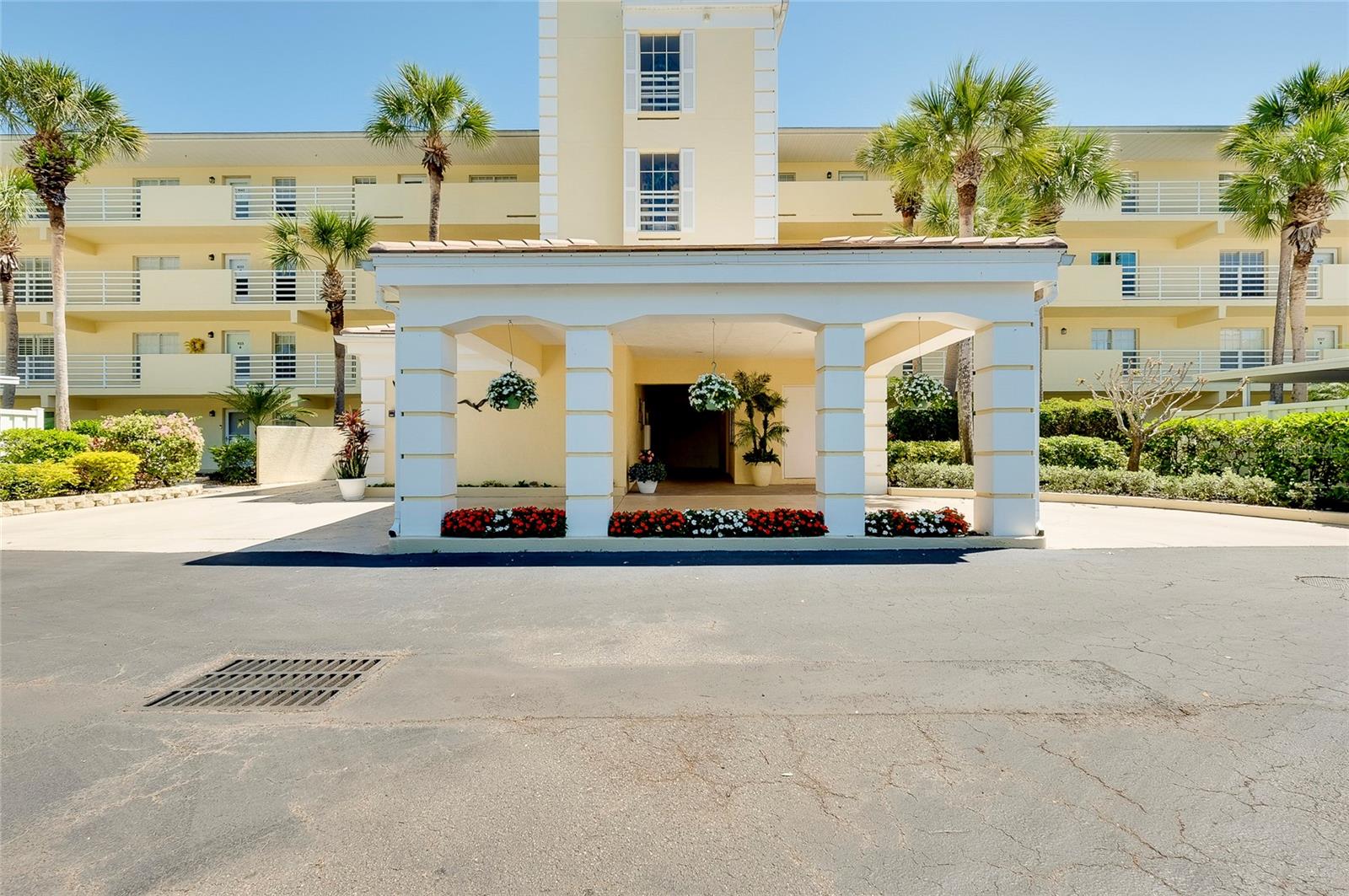 Image 2 of 53 For 1018 Wexford Boulevard 1018